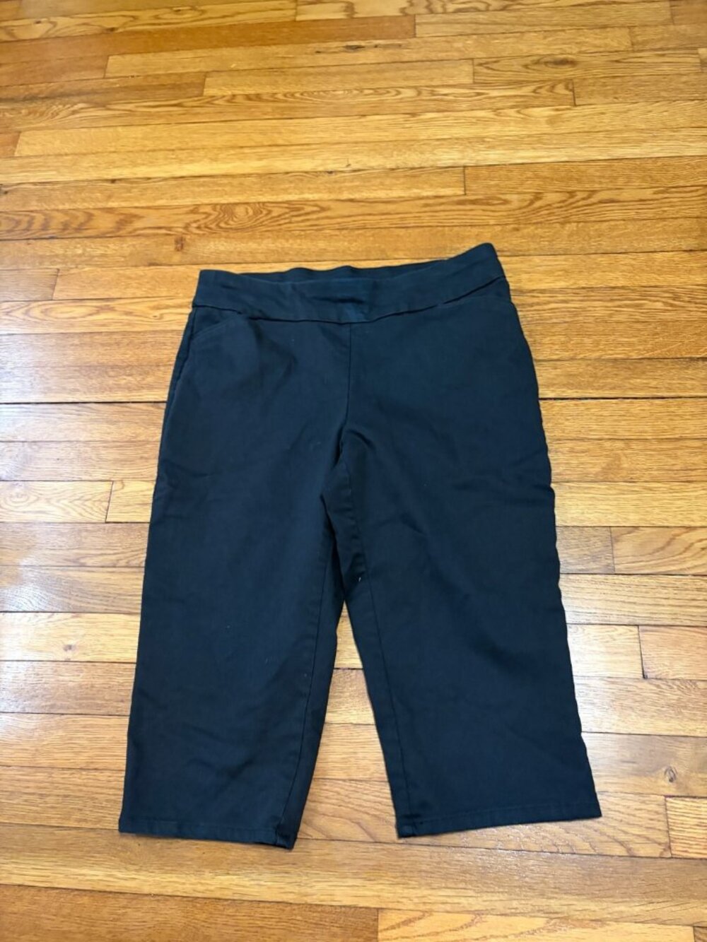 Croft & Barrow Effortless Stretch Capri Pants Womens 14p 14 Petite Black Stretch